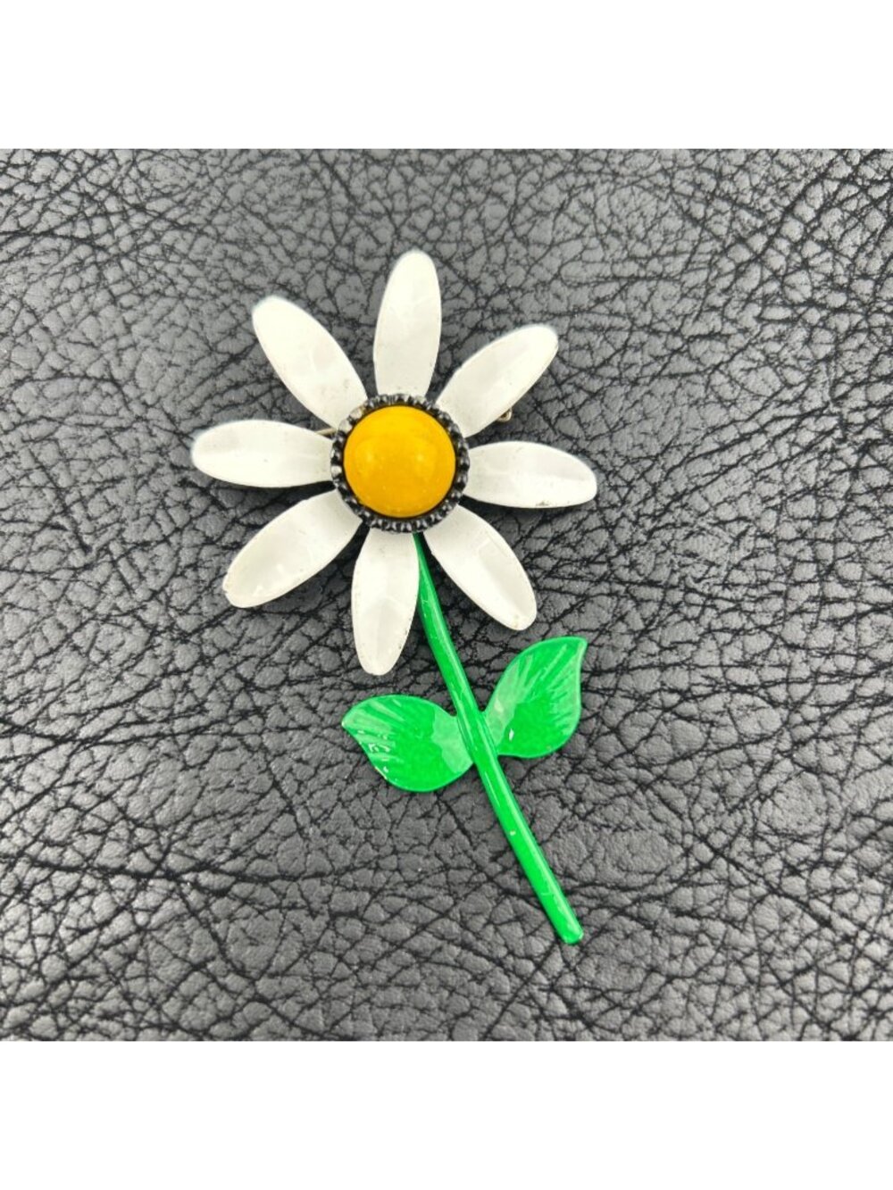 Daisy Flower Vintage Brooch Pin White & Yellow Green Leaves 3”